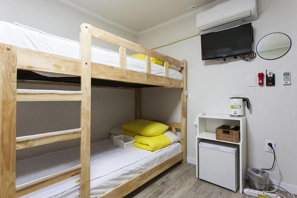 Guesthouse Dodam I Сеул Екстер'єр фото